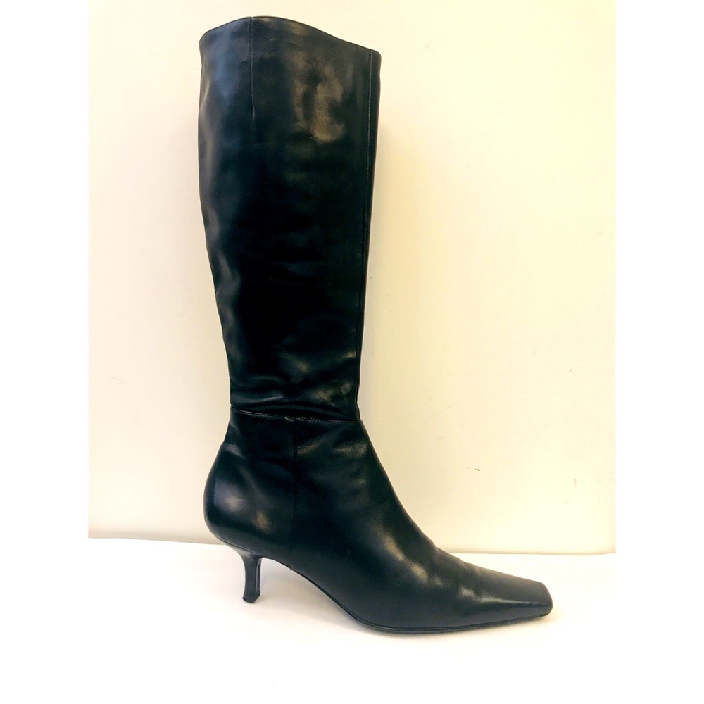 Ann Taylor women’s size 9 black knee high boots